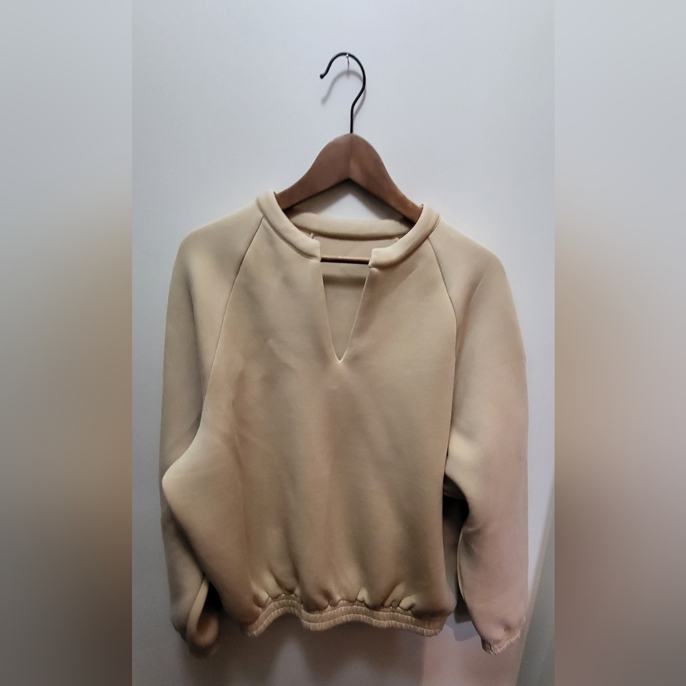 ATHENA/KENDAL set by LEZE the Label